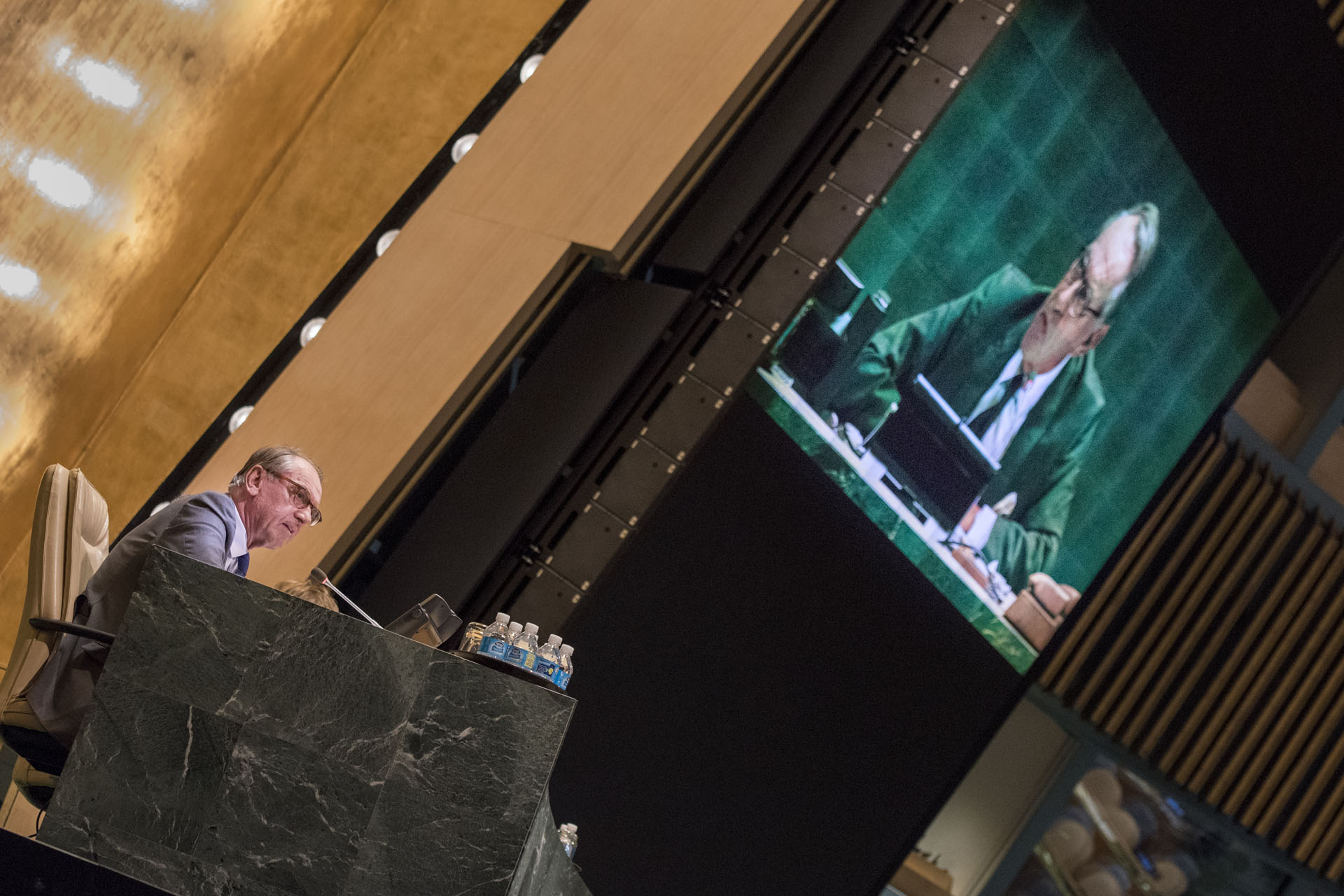 Il Vice Segretario Generale Jan Eliasson si rivolge all'Assemble Generale