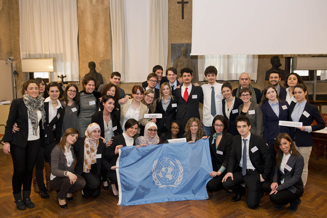 UN Security Council Simulation on the situation in Syria, prepared by the students of the Bachelor degree course in “Political Science, International Relations and Human Rights” - Course of International Relations, prof. Marco Mascia, University of Padua.