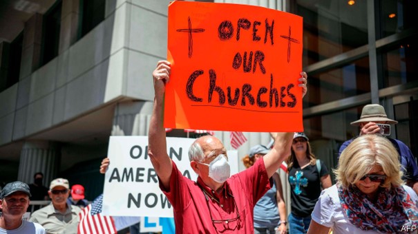 Proteste negli Stati Uniti per la chiusura delle chiese