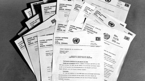 Collage di documenti ECOSOC