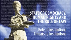 Copertina del Rapporto 2018 del Segretario Generale del Consiglio d'Europa sullo stato della democrazia, dei diritti umani e dello stato di diritto: "Ruolo delle istituzioni e minacce al loro buon funzionamento"