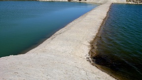 Struttura idraulica in Kazakistan per la produzione di acqua potabile