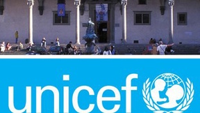 In alto foto della sede del Centro di ricerca Unicef-Innocenti, nella parte inferiore sfondo blu scritta bianca "Unicef Research-Innocenti" con logo di Unicef