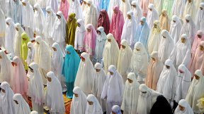 Muslim Women in Prayer