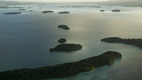 Vista aerea della Laguna Marovo, Isole Salomone