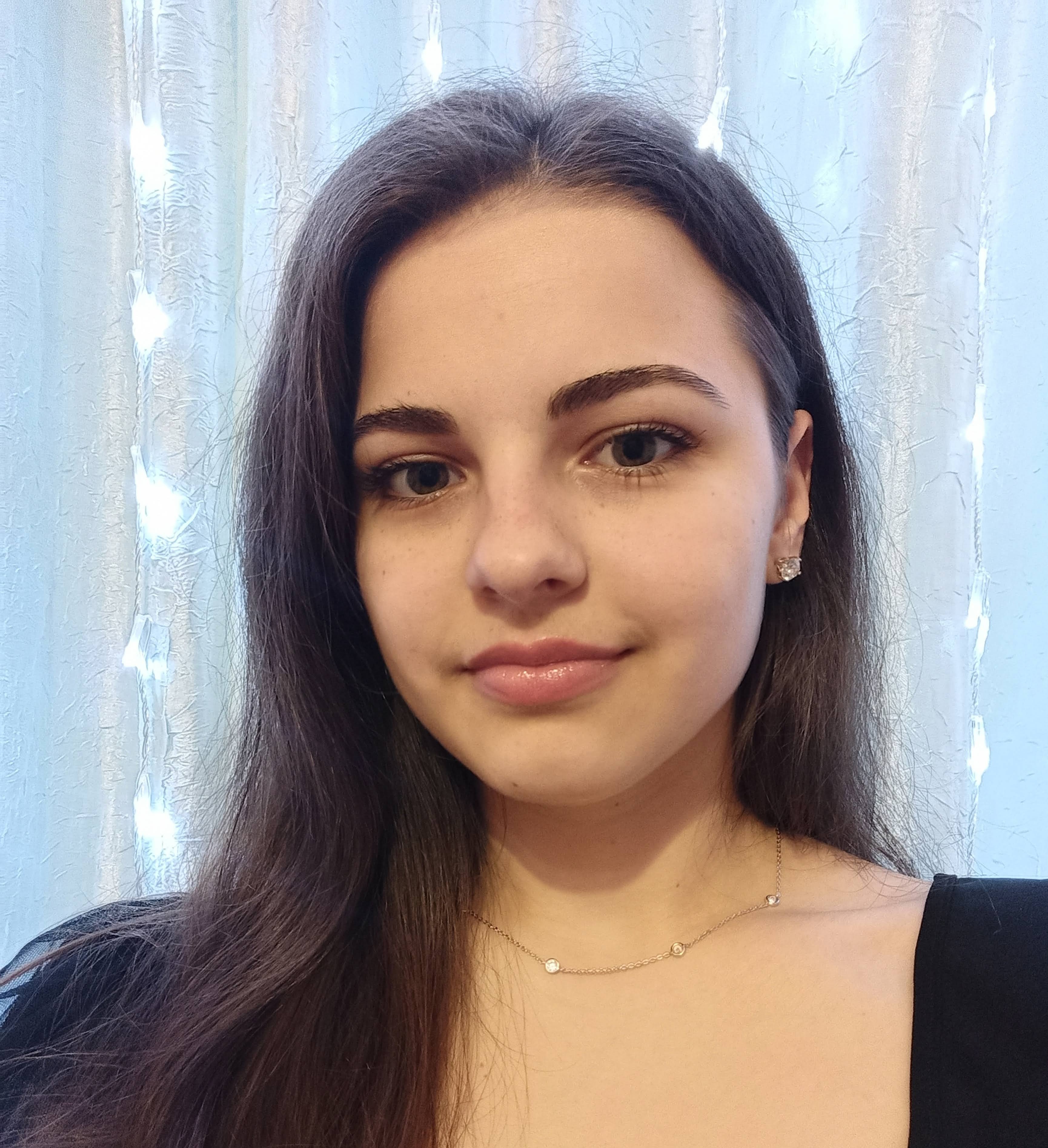 Anastasiia Zadiraka