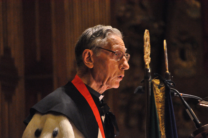 Laurea Honoris Causa a Mons. Luigi Mazzucato, primo direttore della ONG Medici con l'Africa Cuamm (Padova, 11 novembre 2010)