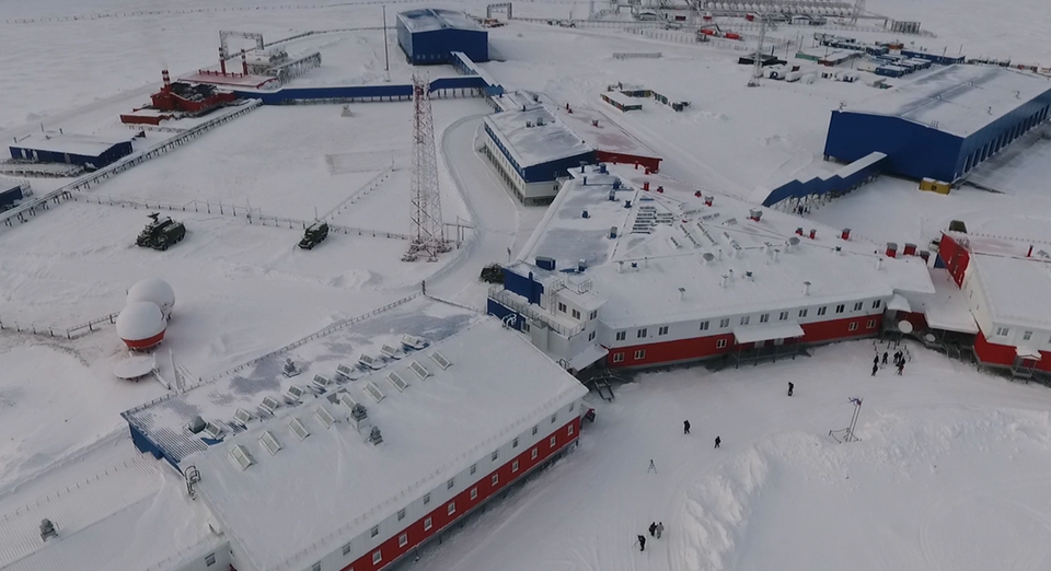 Russian_Arctic_military_base_Northern_Clover_(1)