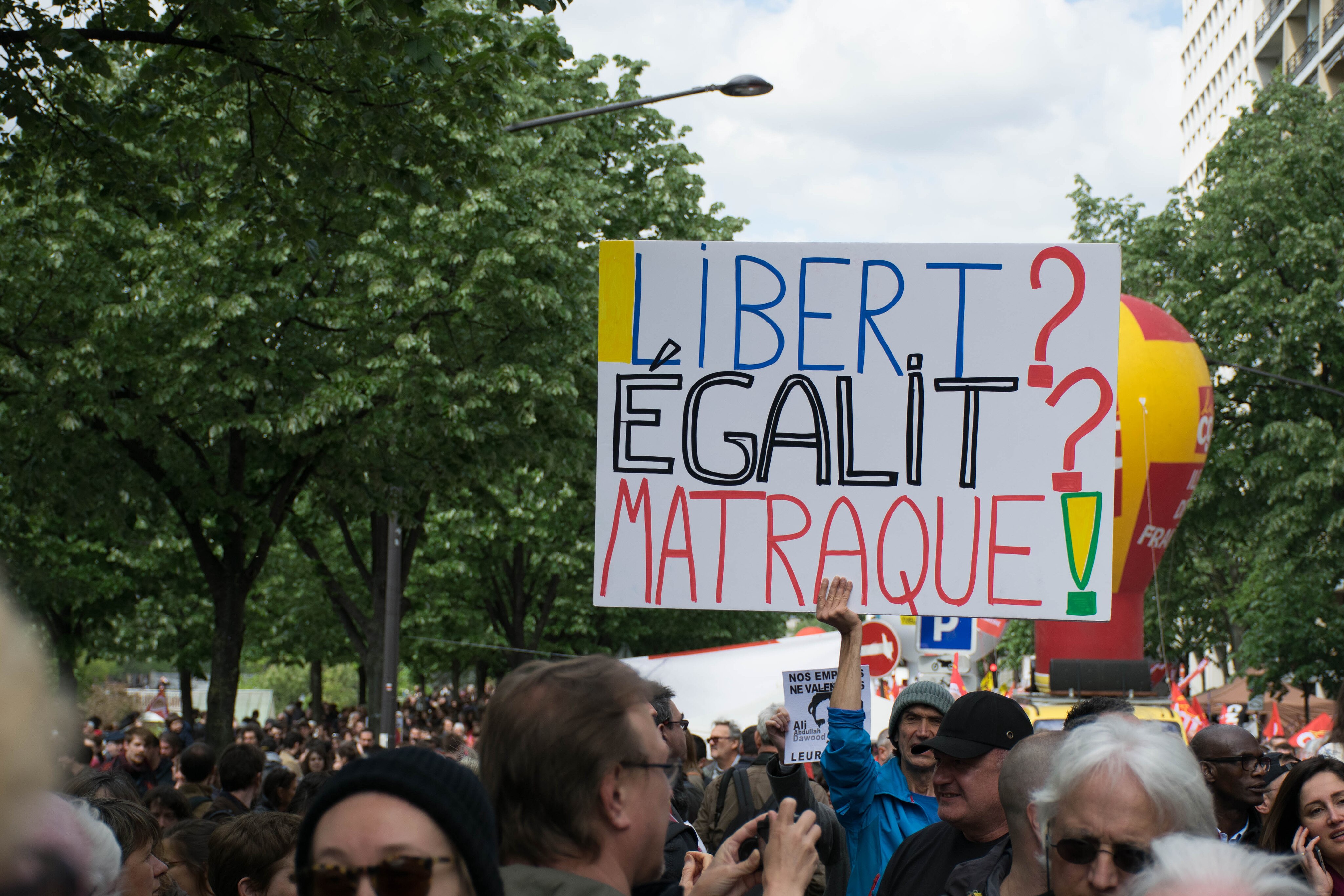 4096px-Manifestation_du_1er_mai_2018_à_Paris_08