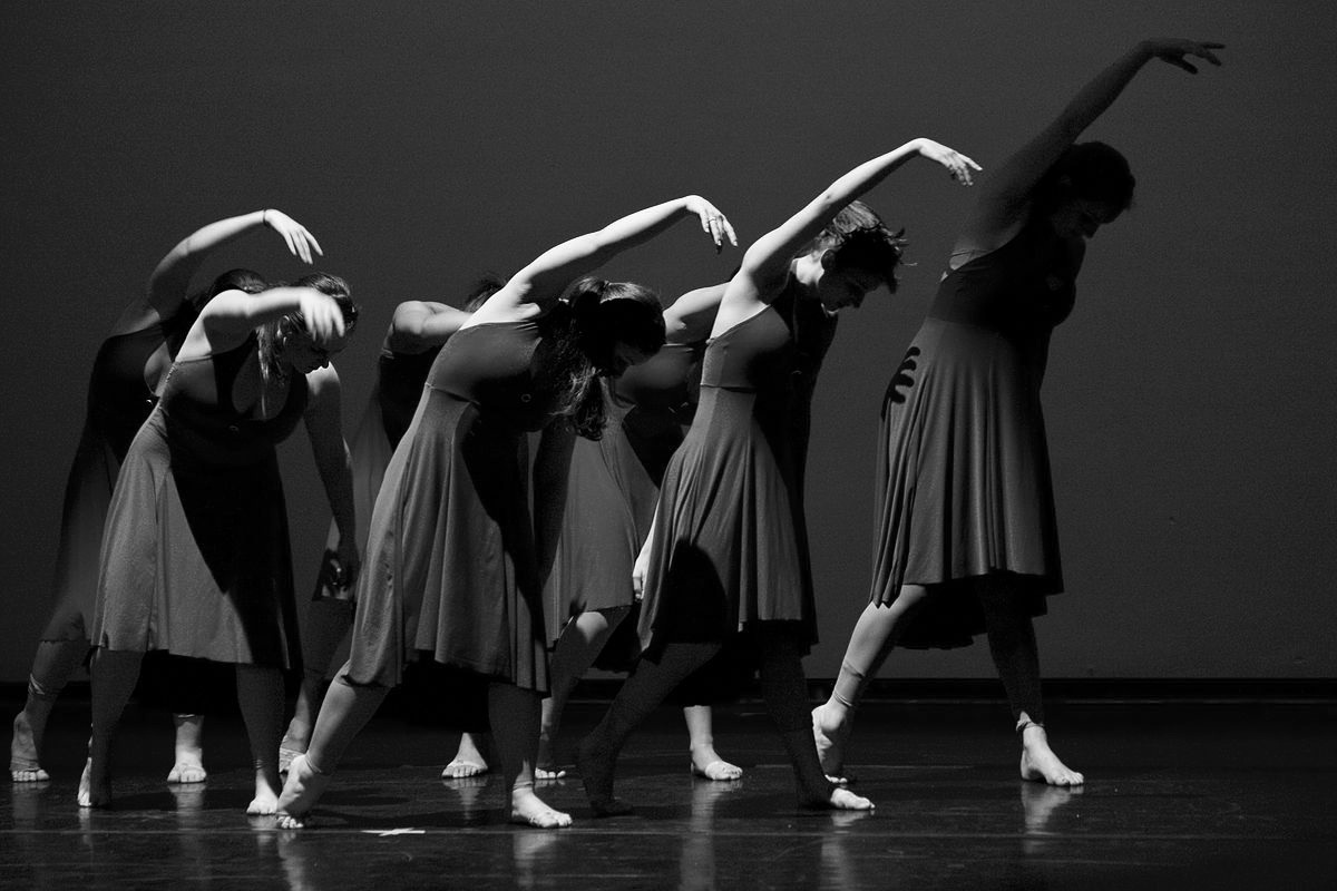 Performing rights. The social and political potential of dance in the HR discourse